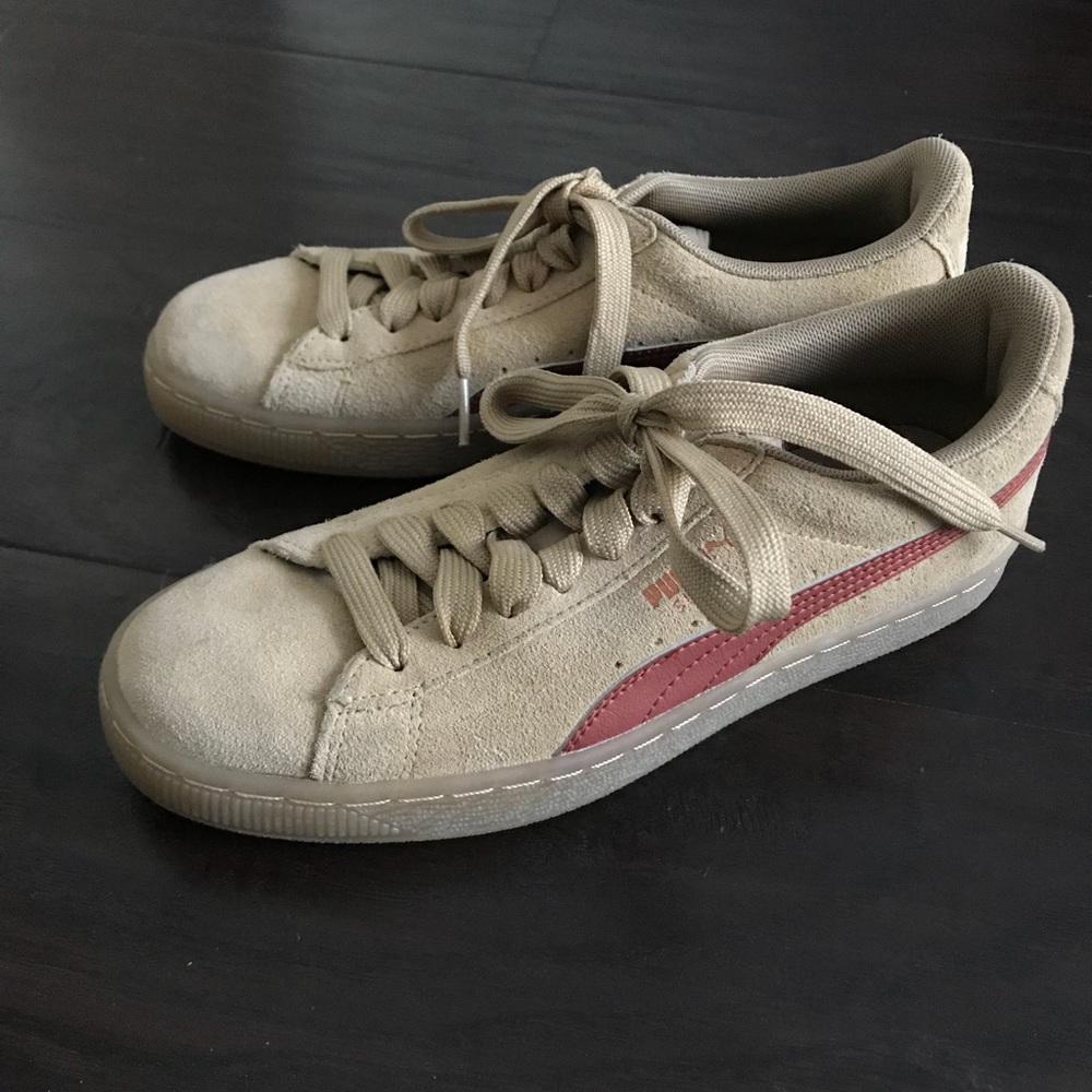 PUMA SUEDE SNEAKERS